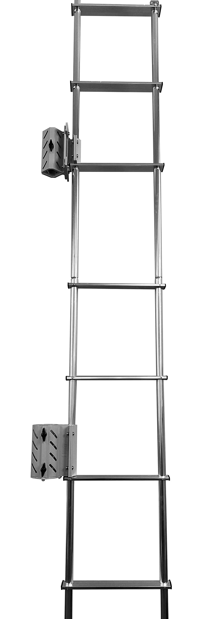 Universal Flag Pole RV Ladder Mount U997944