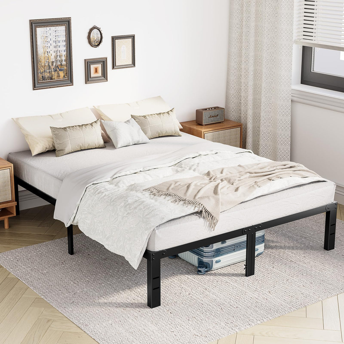 Queen 18 Inch Metal Platform Bed Frame U743327